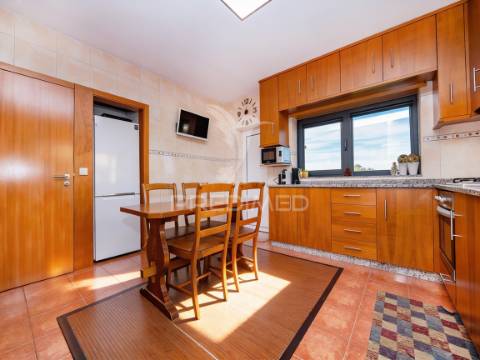 Moradia t4 independente em pedralva