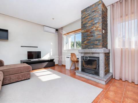 Moradia t4 independente em pedralva