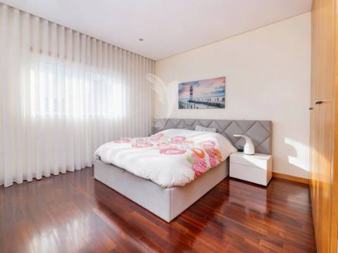 Moradia t4 independente em pedralva