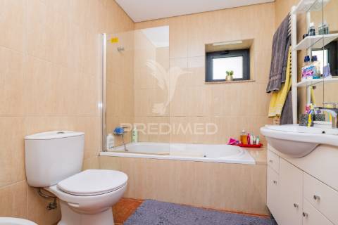 Moradia t4 independente em pedralva