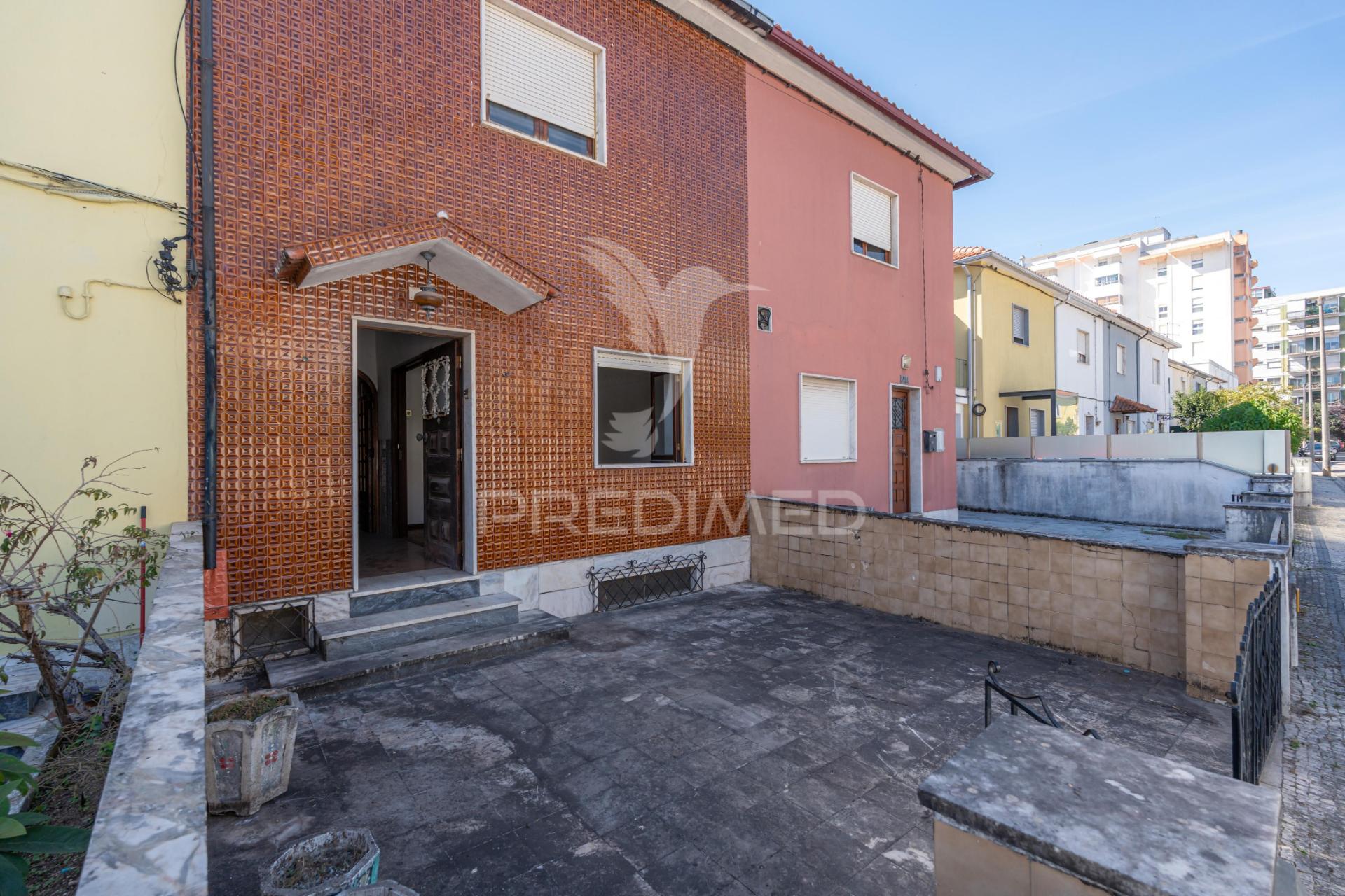 Moradia t5 venda bairro norton matos coimbra