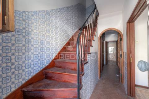 Moradia t5 venda bairro norton matos coimbra