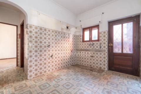 Moradia t5 venda bairro norton matos coimbra