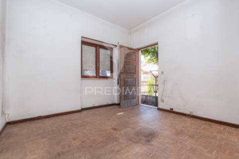 Moradia t5 venda bairro norton matos coimbra