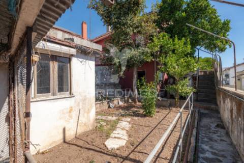 Moradia t5 venda bairro norton matos coimbra