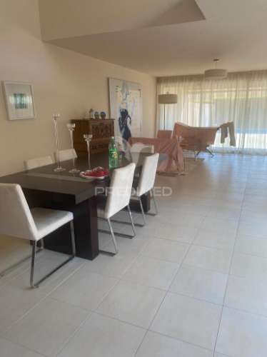 Moradia t3 em herdade dos salgados - guia, albufeira