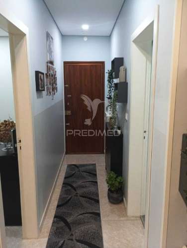 Apartamento t3 com terraço e garagem