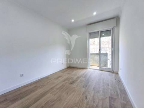 Apartamento t4 | damaia de cima | amadora