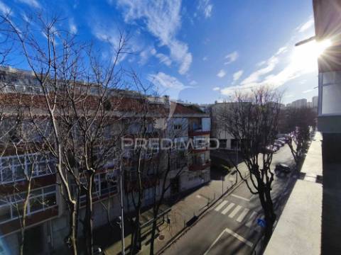 Apartamento t4 | damaia de cima | amadora