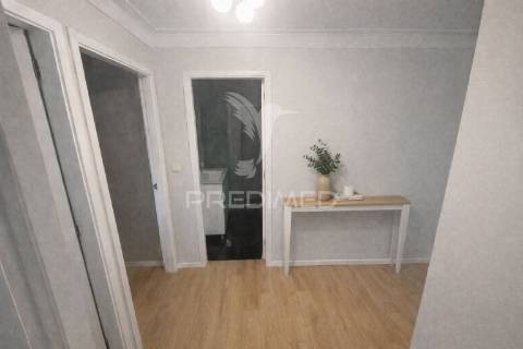 Apartamento t2 | elevador | remodelado | rio tiinto