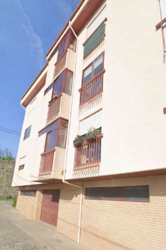 Apartamento t2 | elevador | remodelado | rio tiinto