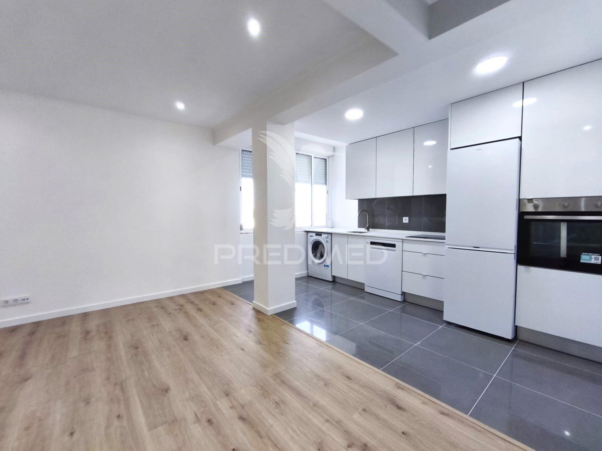 Apartamento t3 | remodelado | damaia de cima | amadora