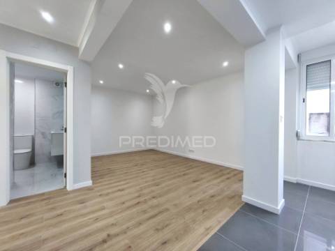 Apartamento t3 | remodelado | damaia de cima | amadora