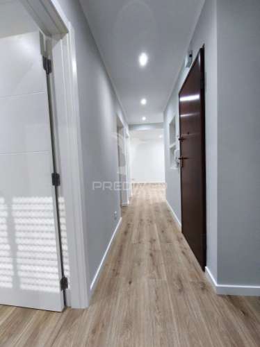 Apartamento t3 | remodelado | damaia de cima | amadora