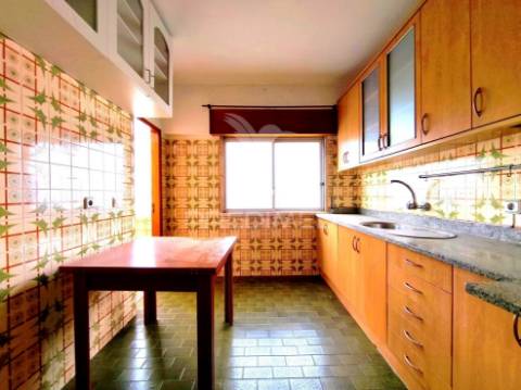 Apartamento t3 | casal são brás | amadora