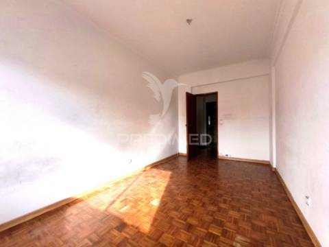 Apartamento t3 | casal são brás | amadora