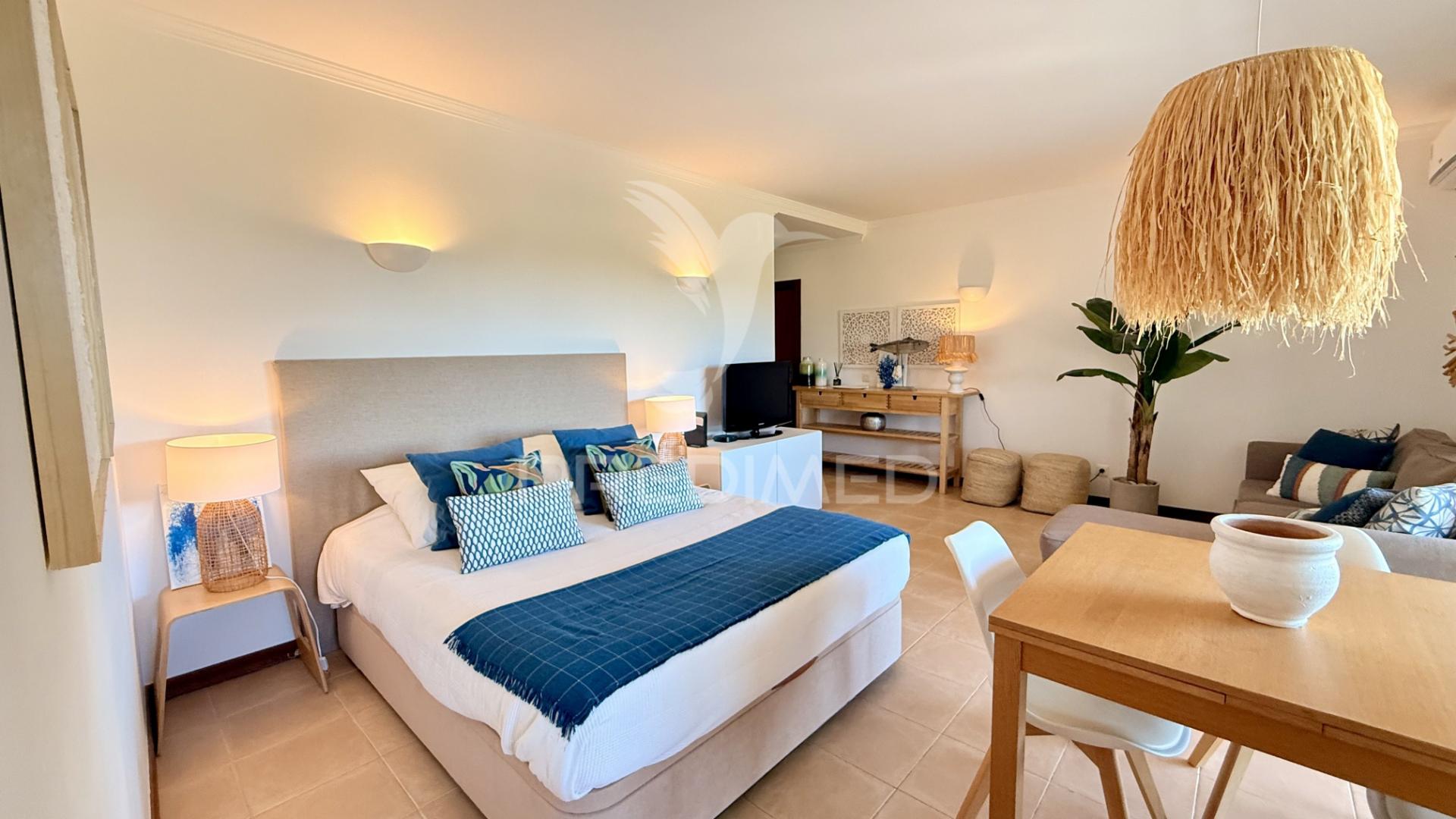 Apartamento como novo nos salgados