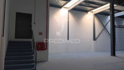 Vender  armazém industrial moderno proximo aeroporto e marl