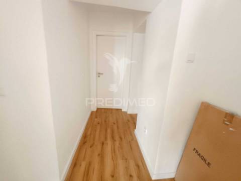 Apartamento t2 totalmente remodelado – centro da cidade