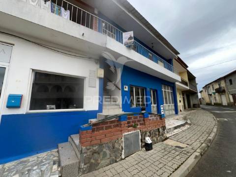 Prédio em propriedade total com elevado potencial de investimento – morais, macedo de cavaleiros