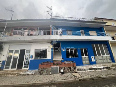 Prédio em propriedade total com elevado potencial de investimento – morais, macedo de cavaleiros