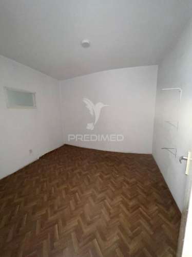 Prédio em propriedade total com elevado potencial de investimento – morais, macedo de cavaleiros