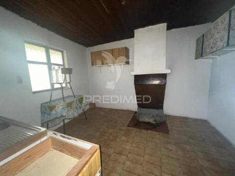 Prédio em propriedade total com elevado potencial de investimento – morais, macedo de cavaleiros