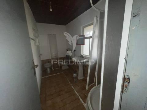 Prédio em propriedade total com elevado potencial de investimento – morais, macedo de cavaleiros