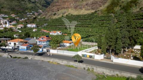 Oportunidade de desenvolvimento turístico | terreno urbano | 1.521 m² | madalena do mar – ponta do sol