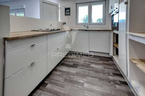 Moradia t3 com terreno amplo em vale de figueira