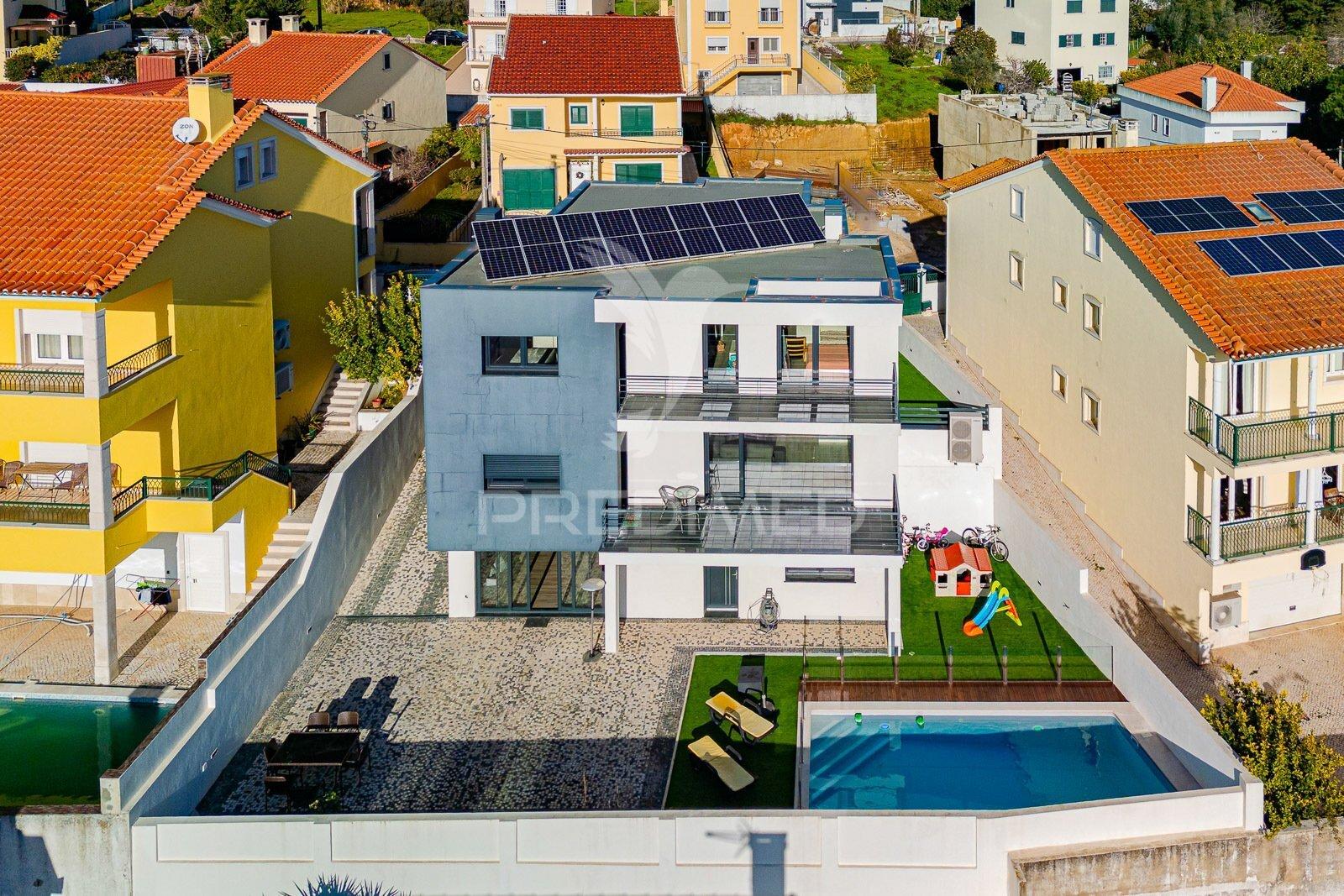 Moradia t5+1 moderna com piscina – são joão dos montes