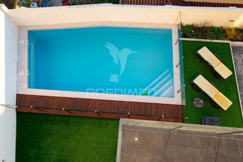 Moradia t5+1 moderna com piscina – são joão dos montes