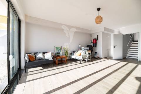 Moradia t5+1 moderna com piscina – são joão dos montes