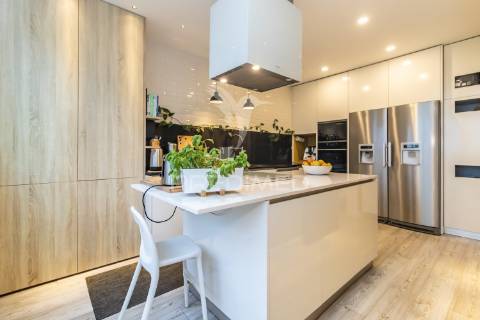 Moradia t4 + t2 independente - remodelada