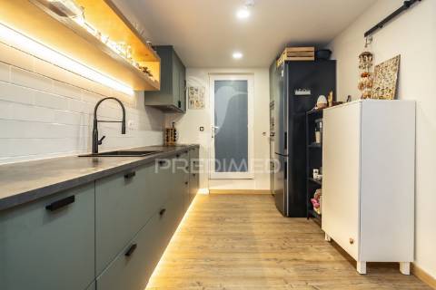 Moradia t4 + t2 independente - remodelada