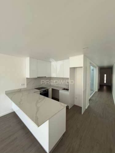 Moradia t2 contemporânea às portas de torres vedras