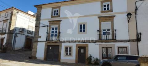 Moradia no centro de castelo de vide