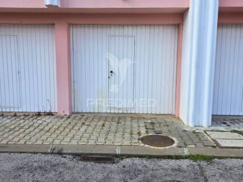 Garagem - centro de grândola