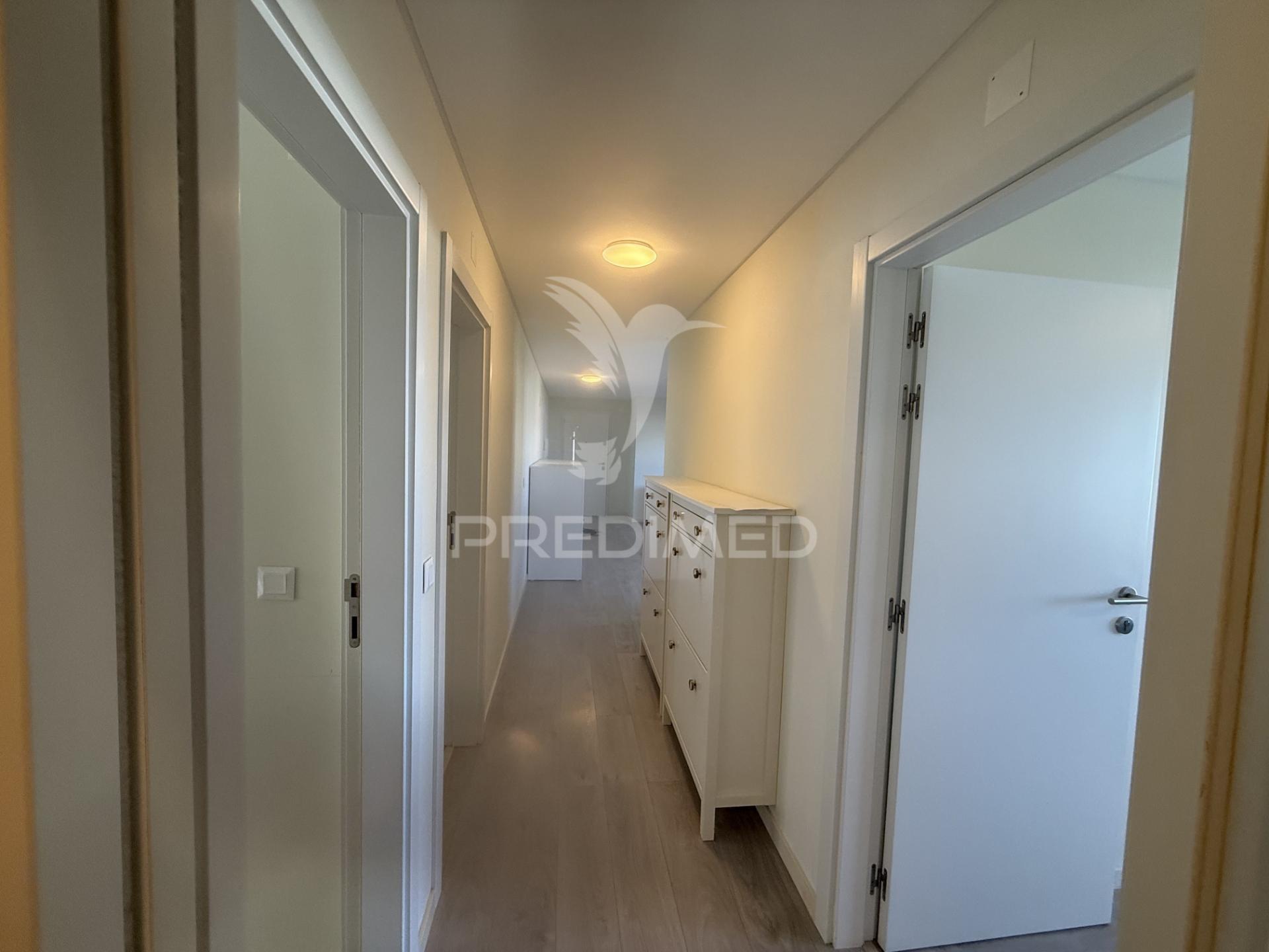 Apartamento t3 com 2 varandas e vista mar em sines