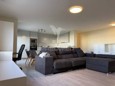 Apartamento t3 com 2 varandas e vista mar em sines