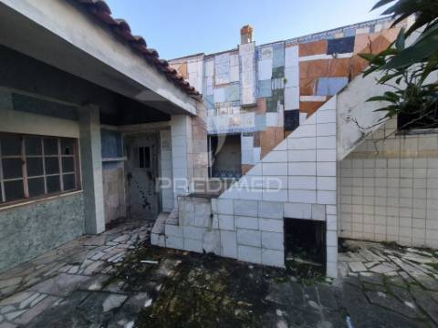 Moradia t3 olhos de água