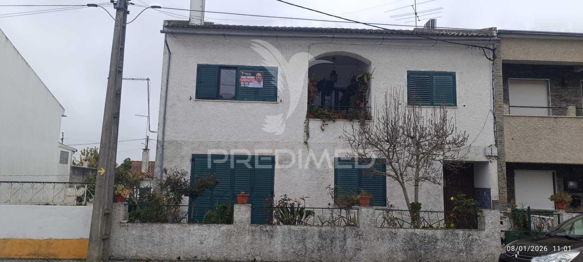 ? vivenda de 1.º andar à venda na encantadora vila de nisa