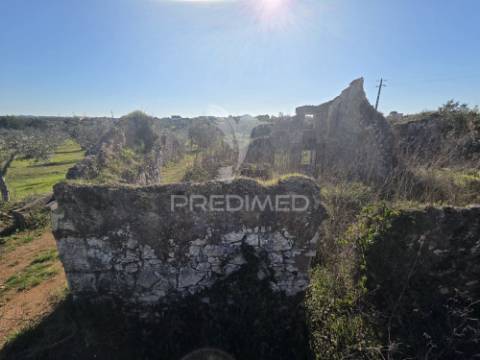Quintinha com ruina