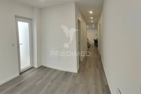 Moradia para arrendamento