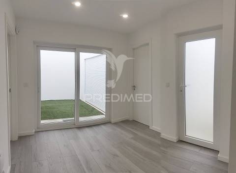 Moradia para arrendamento