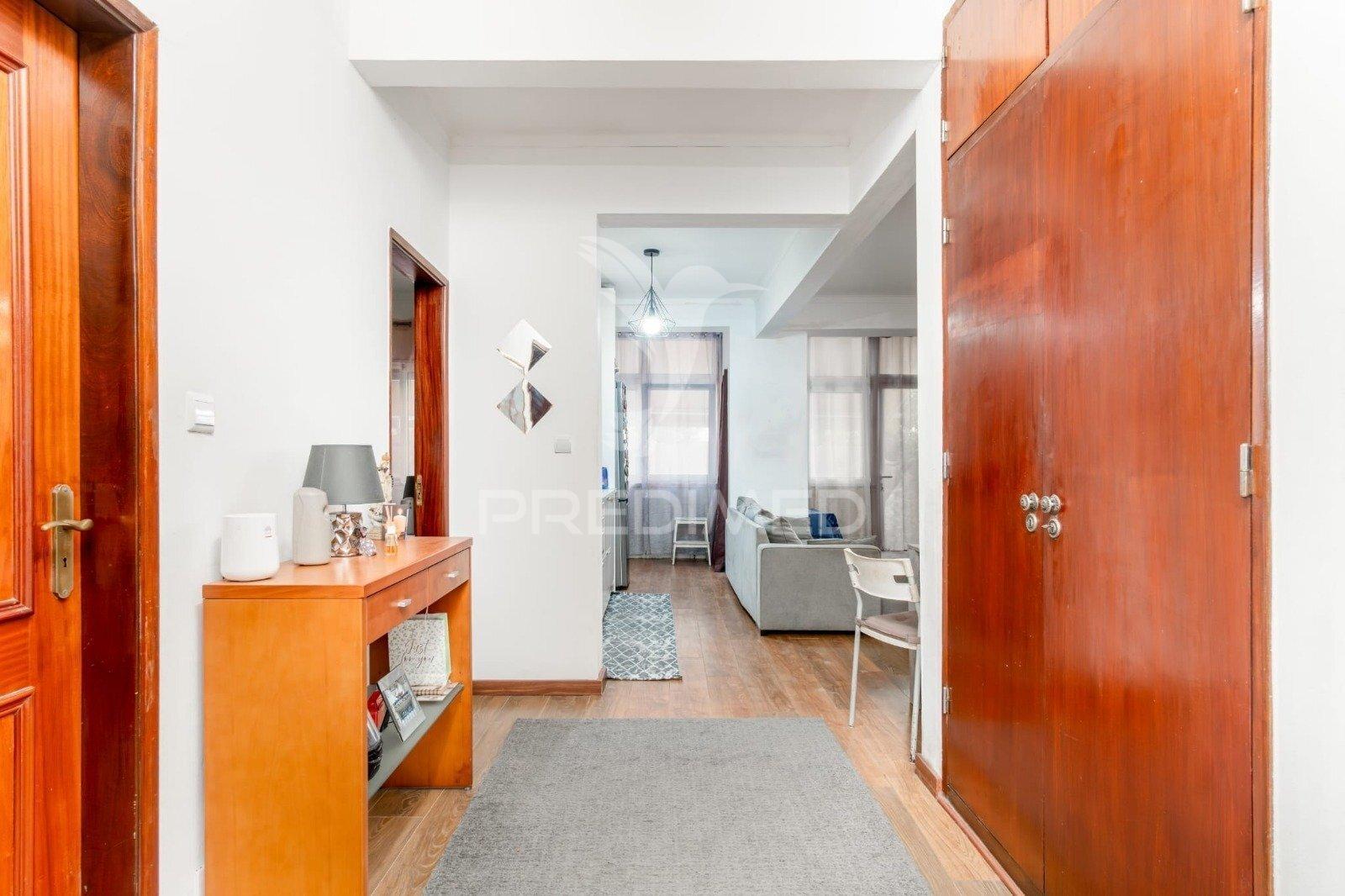 T3 com logradouro amora-seixal