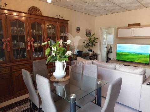 Moradia t2 + 1 na boavista