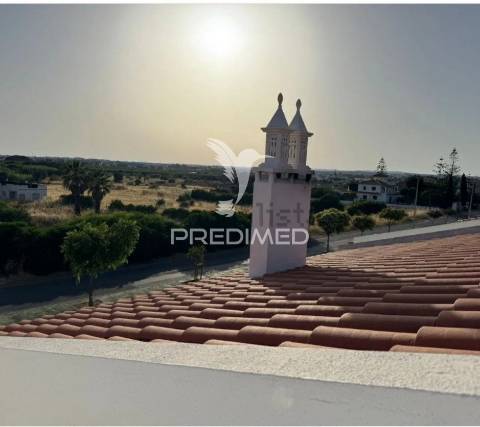 Moradia t3 geminada - altura algarve