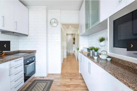 Apartamento t3 com terraço em matosinhos