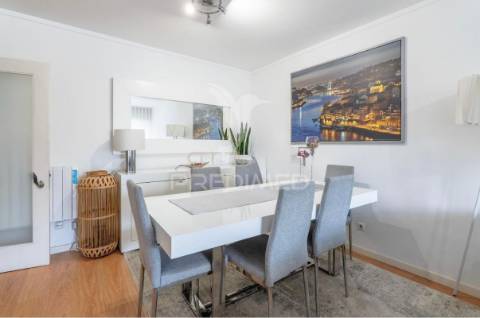 Apartamento t3 com terraço em matosinhos